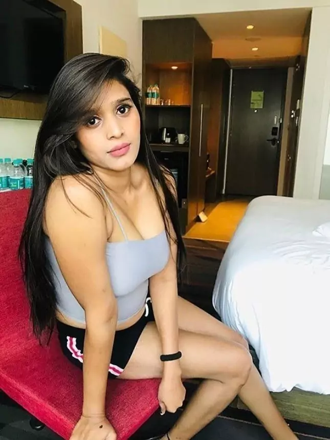 कॉल गर्ल्स सर्विस  लखीमपुर